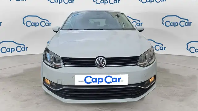 Volkswagen Polo view 5
