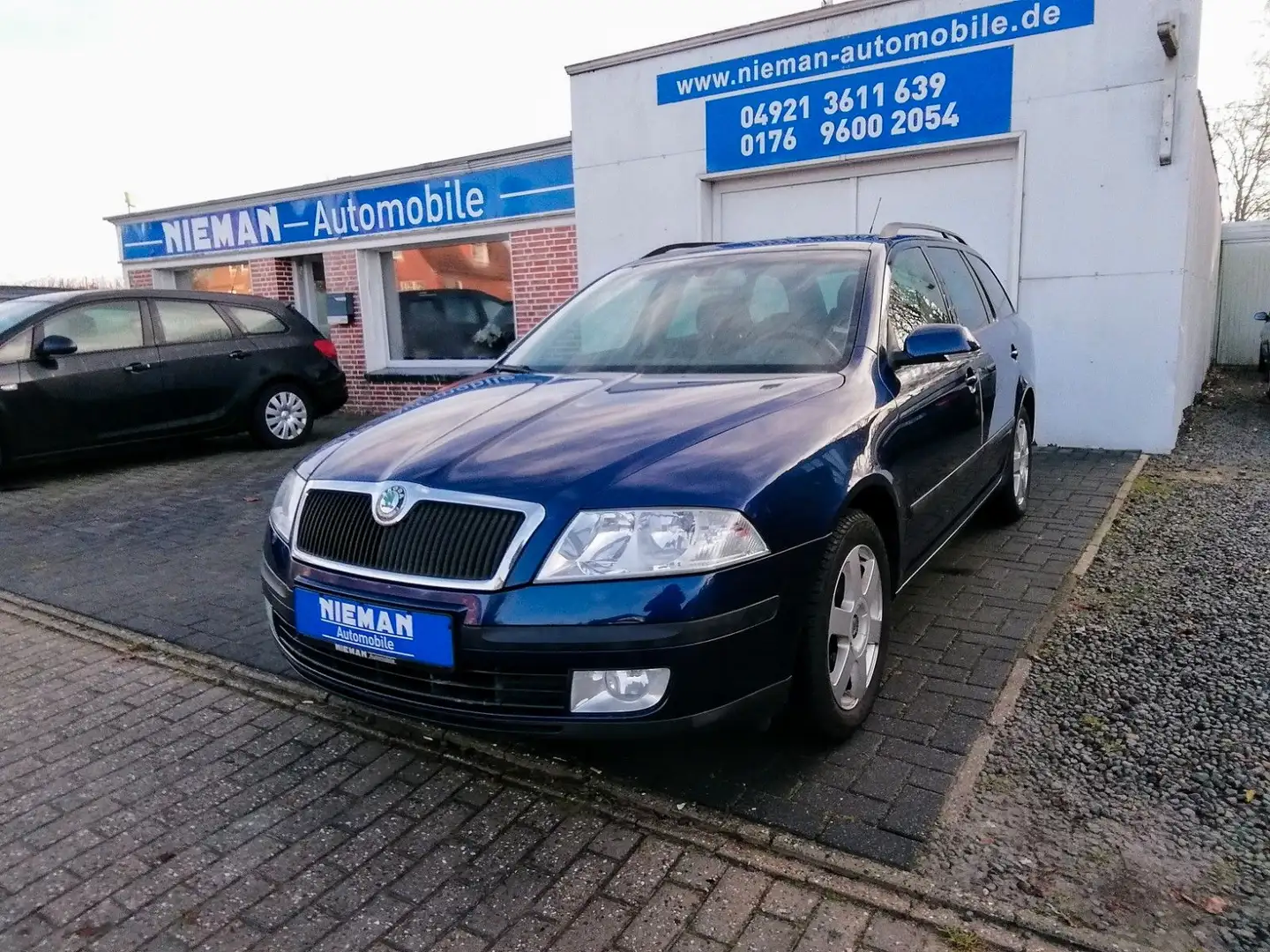 Skoda Octavia Kombi Elegance, TÜV NEU Modrá - 1