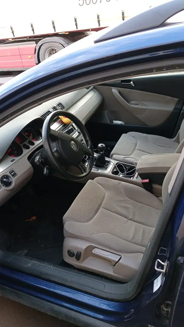 Volkswagen Passat 1.8 TSI Individual - 2