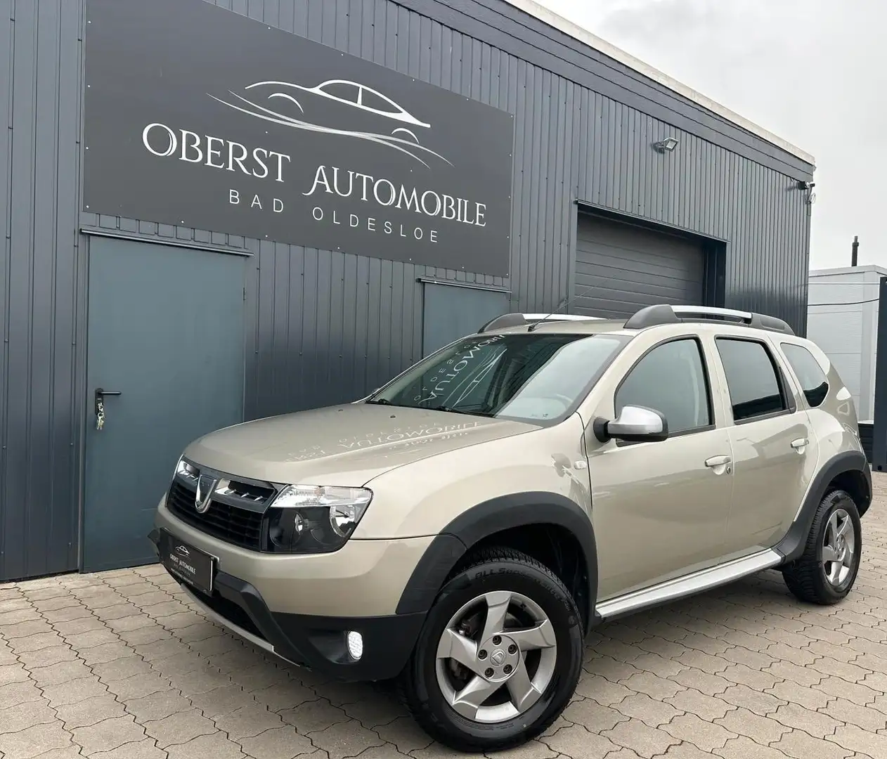 Dacia Duster Prestige 4x4*Tüv*11/2026*1.Hand* Grau - 2