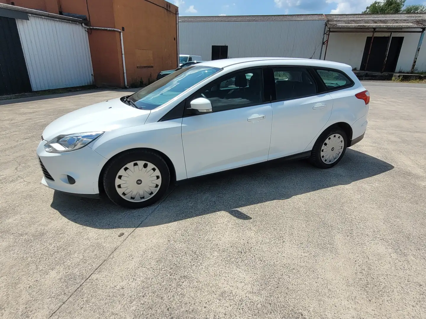 Ford Focus 1.6 TDCi Blanc - 1