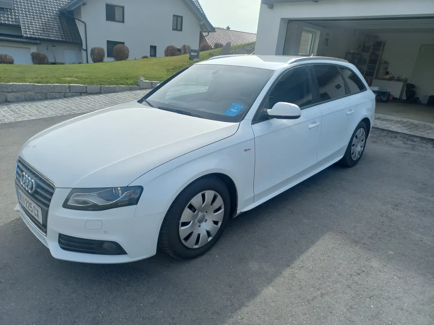 Audi A4 A4 Avant 2,0 TDI Sport Edition DPF Sport Edition Weiß - 2