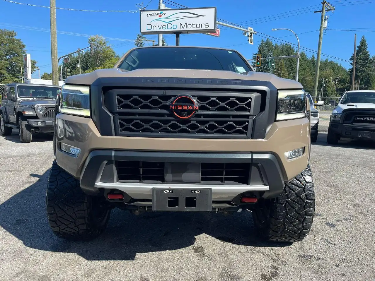 Nissan Frontier снимка Nissan Frontier