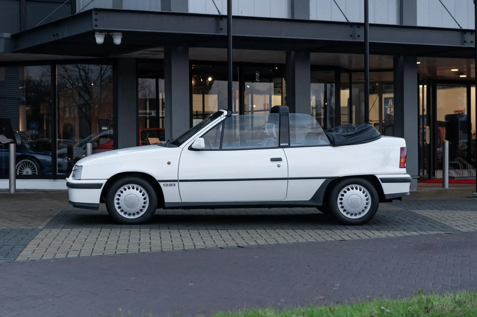 Opel Kadett E 2.0i GSI Cabriolet Blanc - 2
