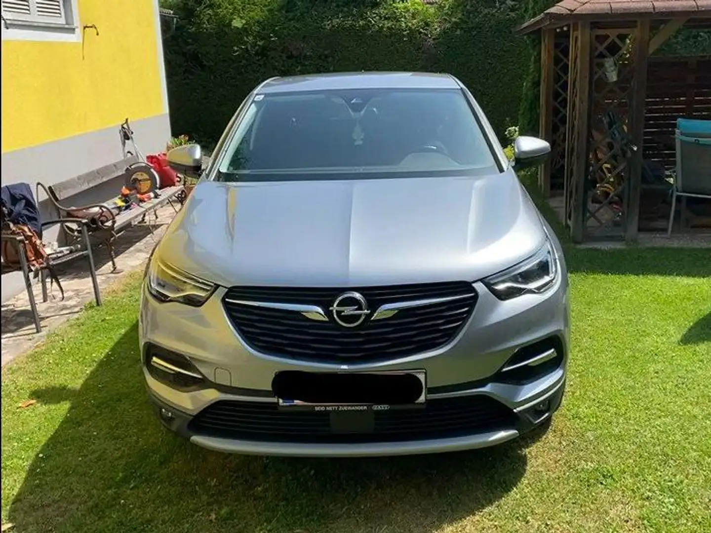 Opel Grandland X 1,2 Turb Dir. Inj. Edition Start/Stop Silber - 2