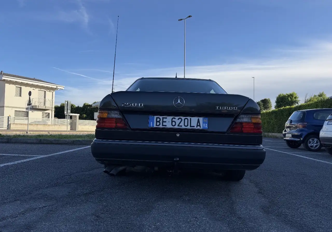 Mercedes-Benz E 250 Mercedes E250 TurboDiesel scritta ASI, foto 7