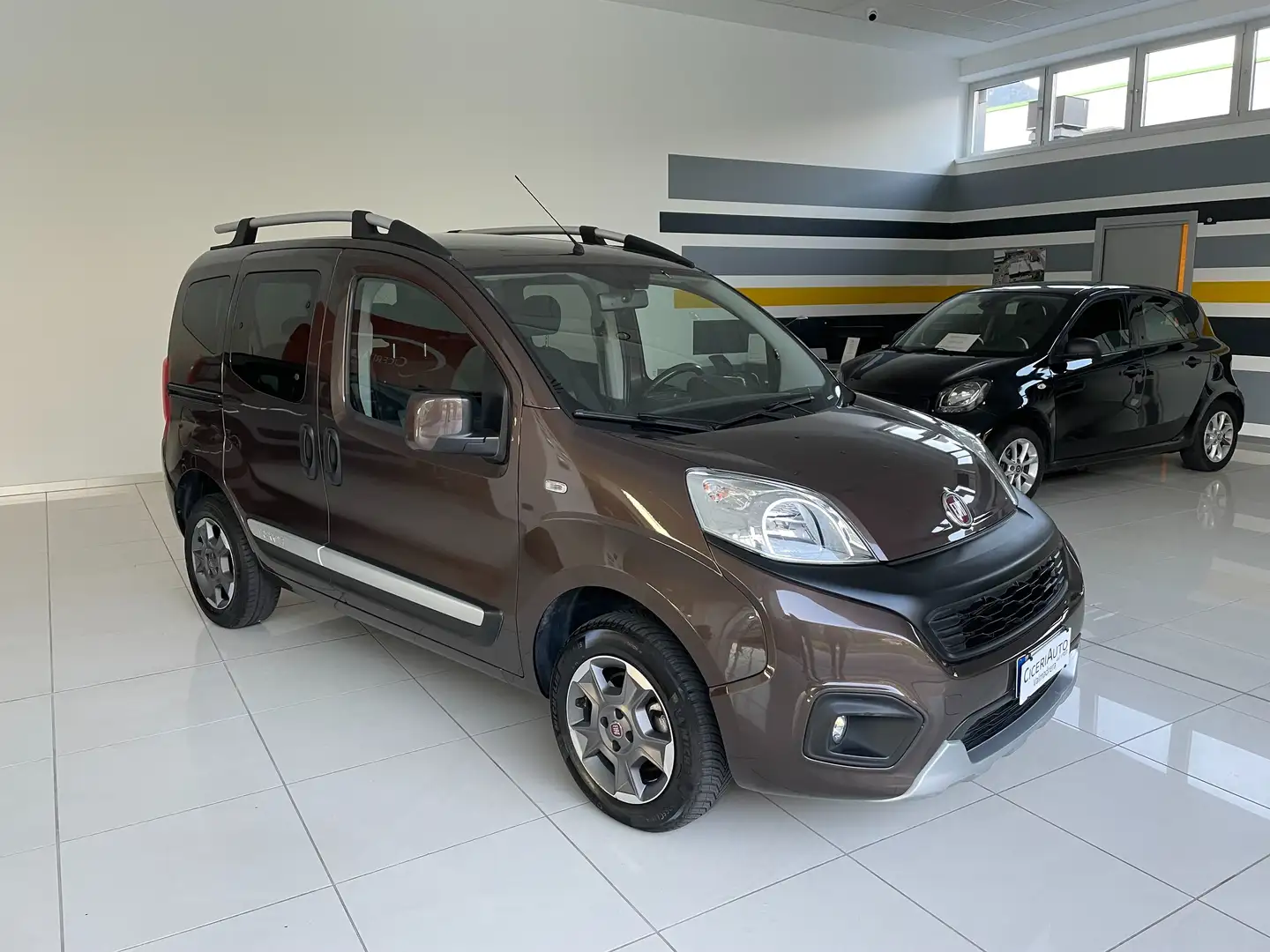 Fiat Qubo 1.3 mjt 16v Trekking 95cv Brun - 1