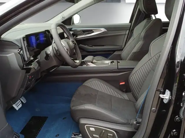 Renault Rafale RAFALE Atelier Alpin Hyper Hybrid E-Tech 4x4 Plug Ansicht 6