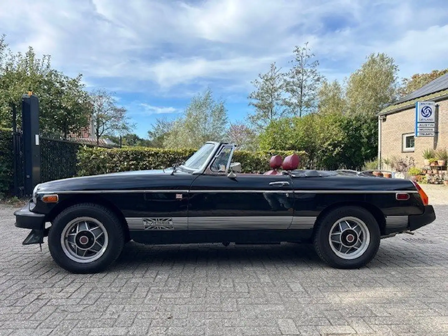 MG MGB Limited Edition Zwart - 1