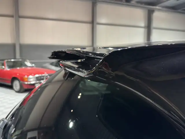 Porsche Cayenne view 9