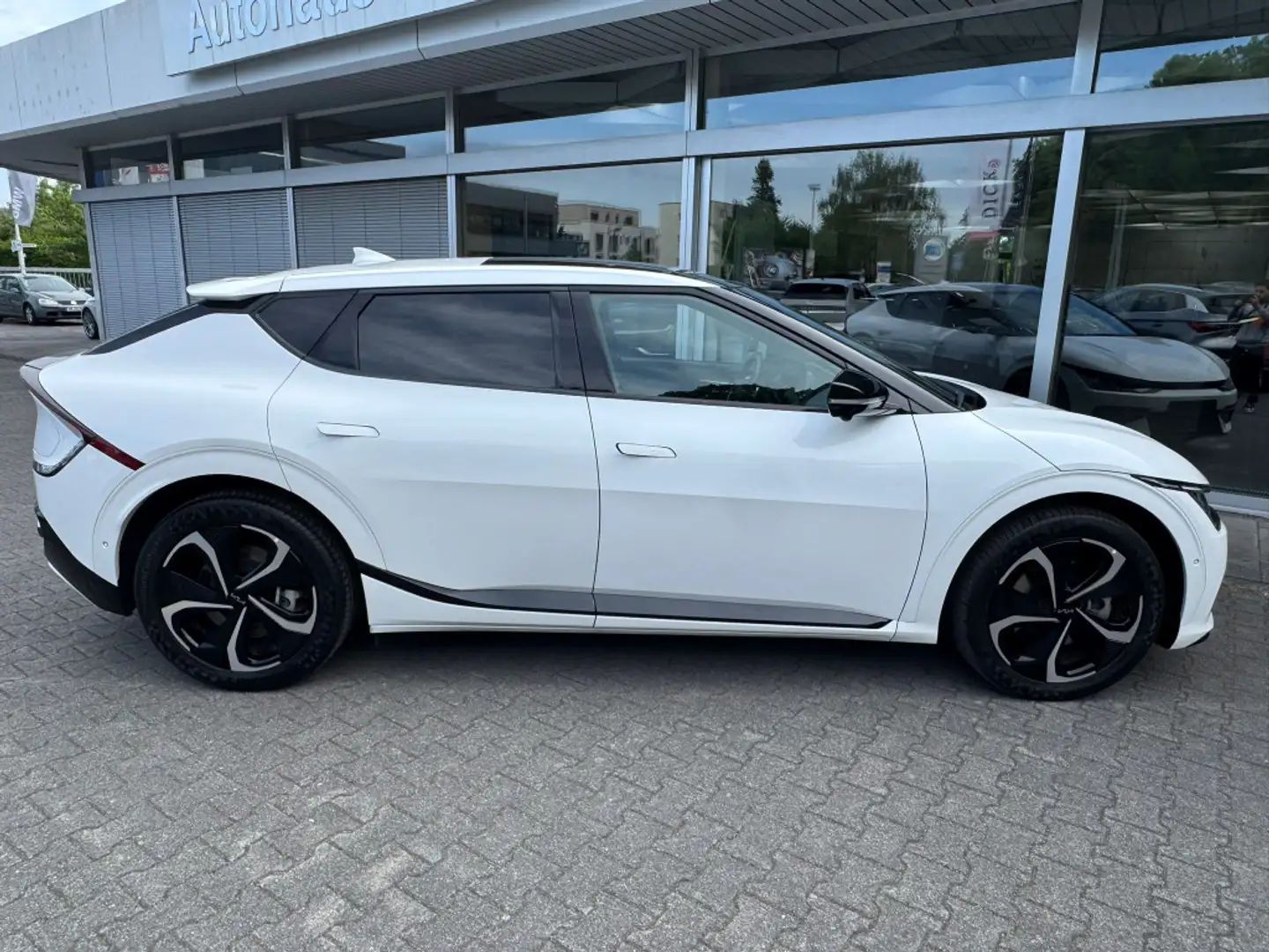 Kia EV6 GT-Line 4WD PANO+NAVI+LED+SHZ+HEAD+ACC+360°+ Blanco - 2