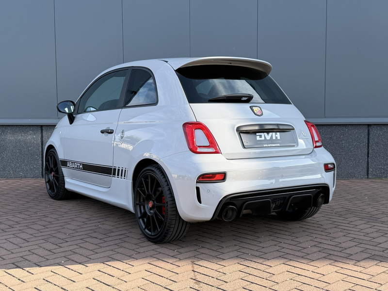 Abarth 595 1.4 T-Jet Esseesse 70th Anniversary BEATS | AKRA | — photo 4