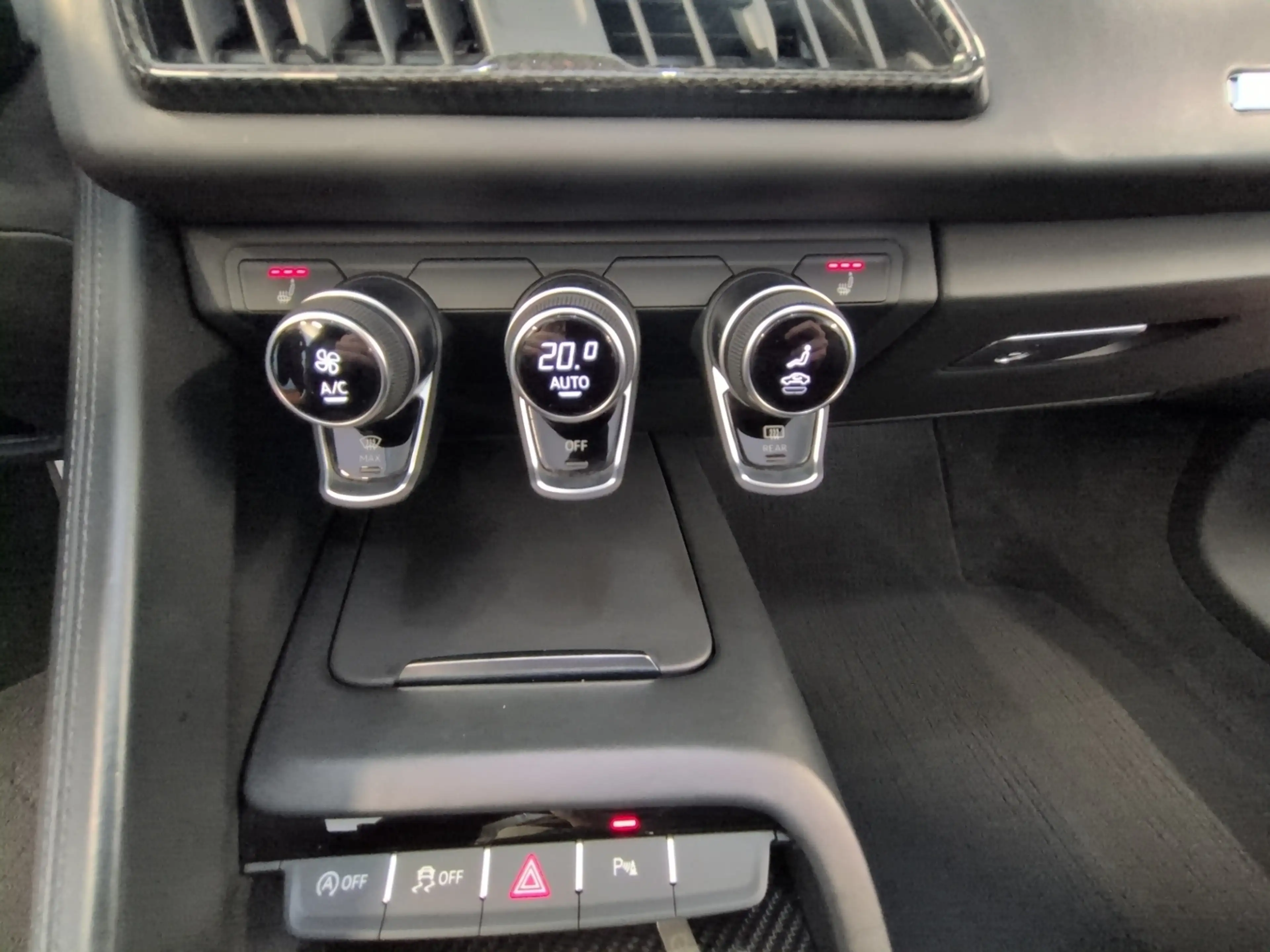 Audi R8 Spyder V10 performance quattro — photo 15