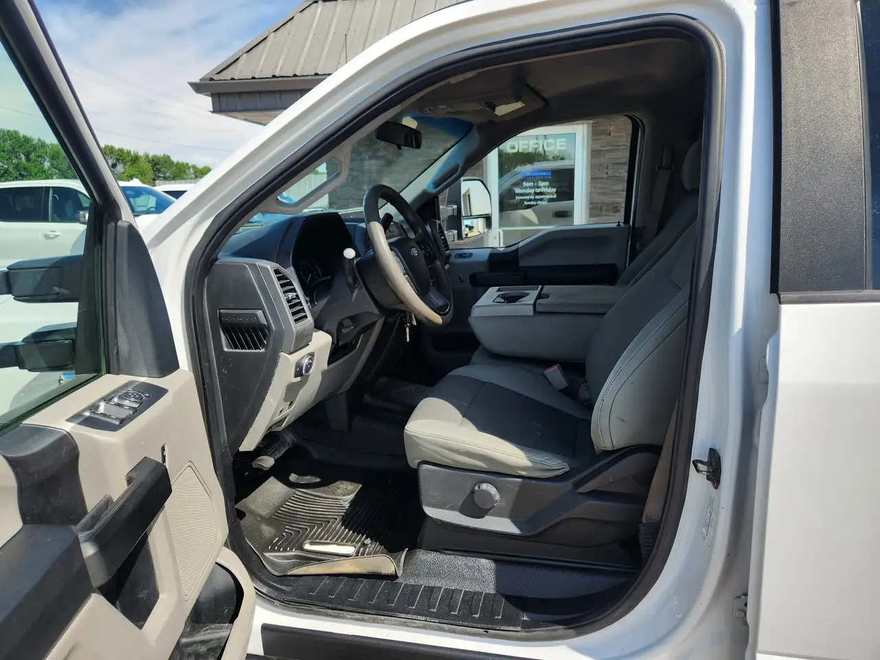 Ford F 550 снимка Ford F 550