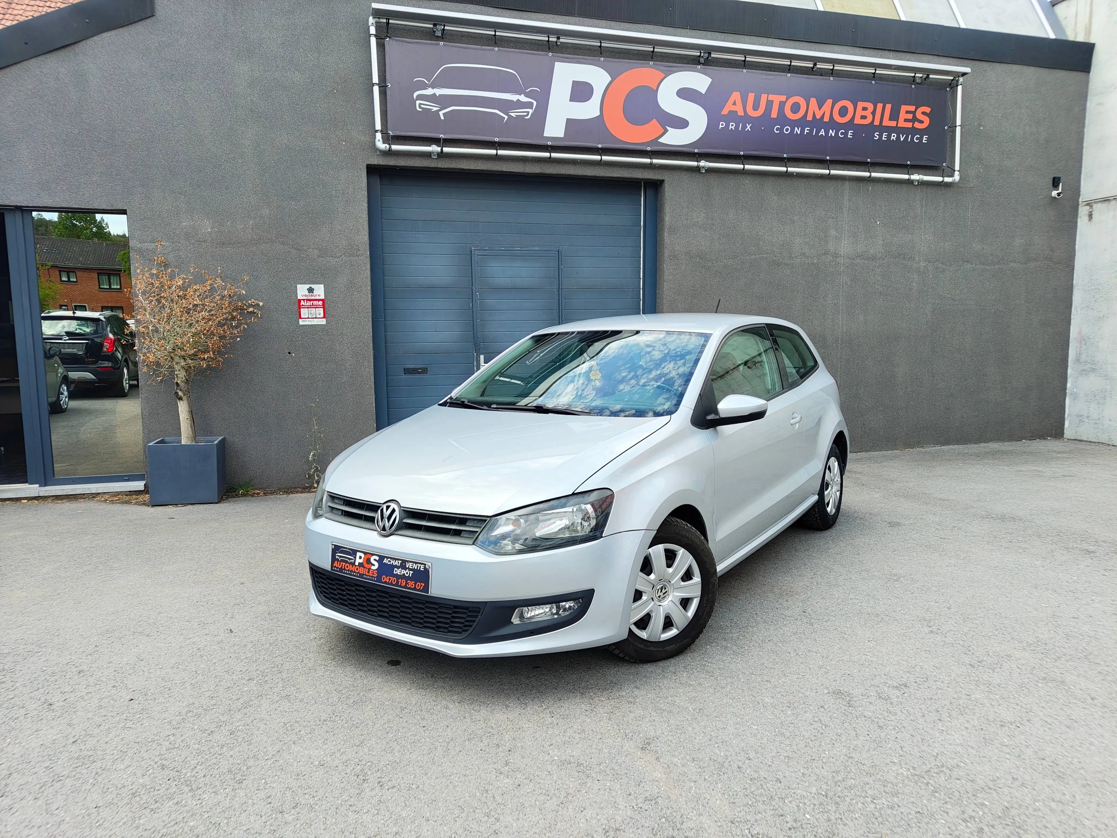 Volkswagen Polo Polo 1.2i Trendline *GPS*CLIM*CUIR*GARANTIE 12 MOIS