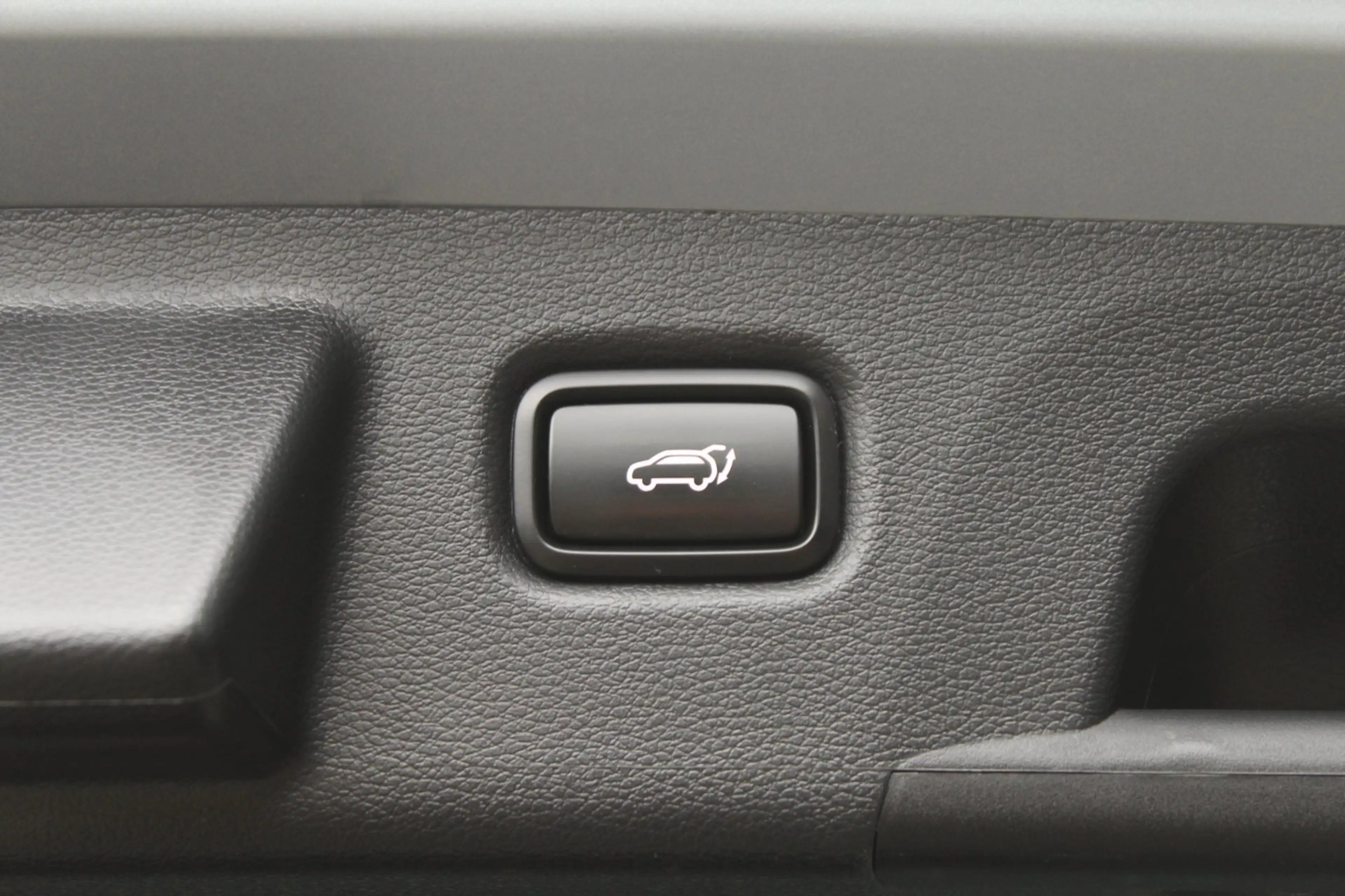 Kia Ceed SW / cee'd SW Sportswagon 1.5 T-GDi 140pk DynamicPlusLine Trekha — photo 23