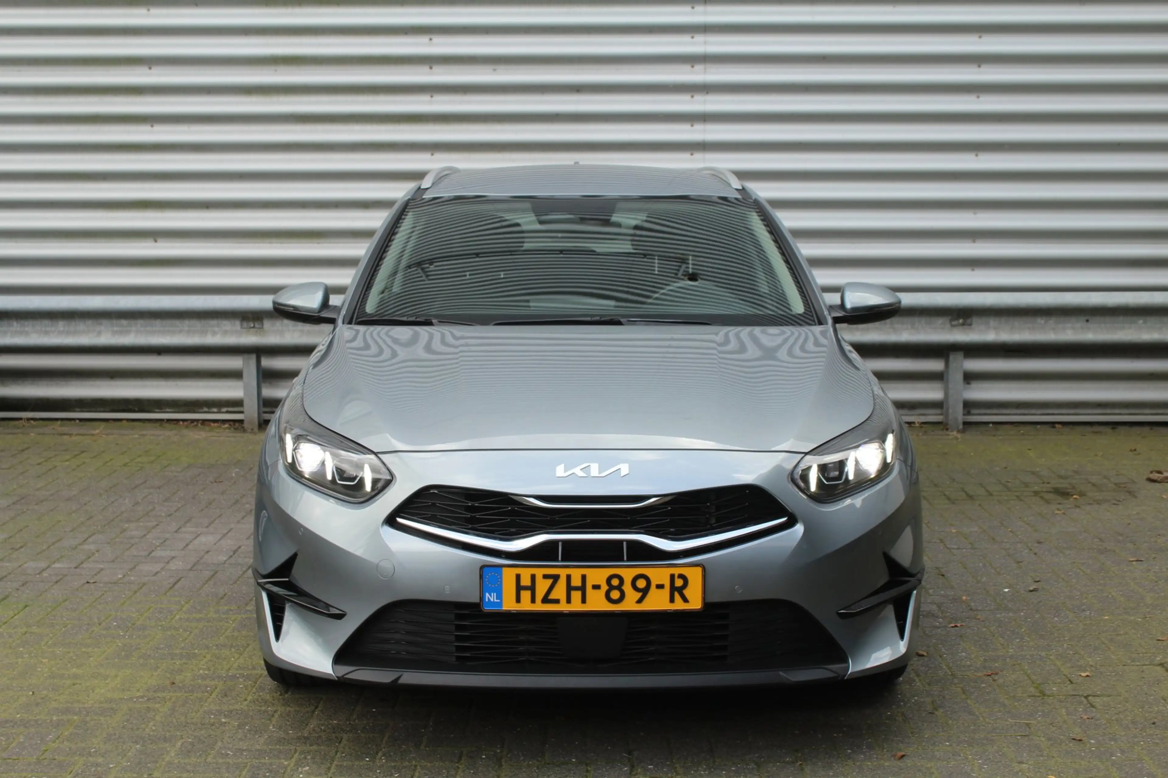 Kia Ceed SW / cee'd SW Sportswagon 1.5 T-GDi 140pk DynamicPlusLine Trekha — photo 2