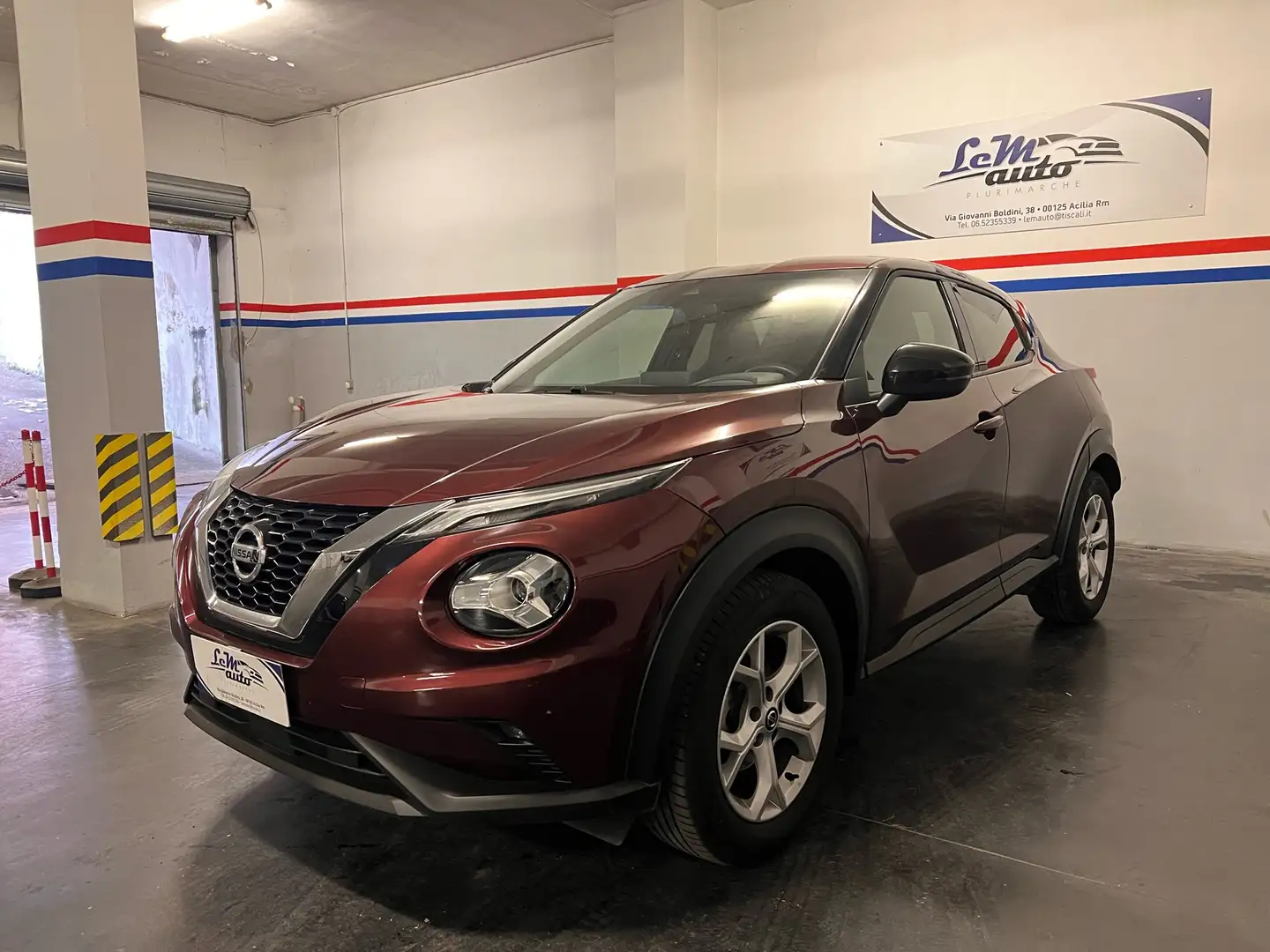 Nissan Juke 1.0 dig-t N-Connecta 114cv - 1