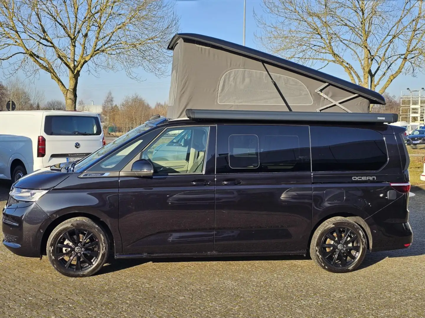 Volkswagen T7 California Ocean 2,0 l TDI 110 kW 7-Gang-DSG Klima Noir - 2