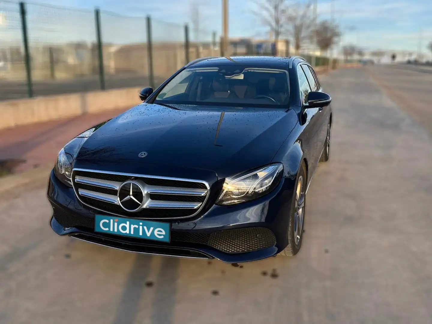 Mercedes-Benz E 400 Estate 400d 4Matic 9G-Tronic Noir - 2