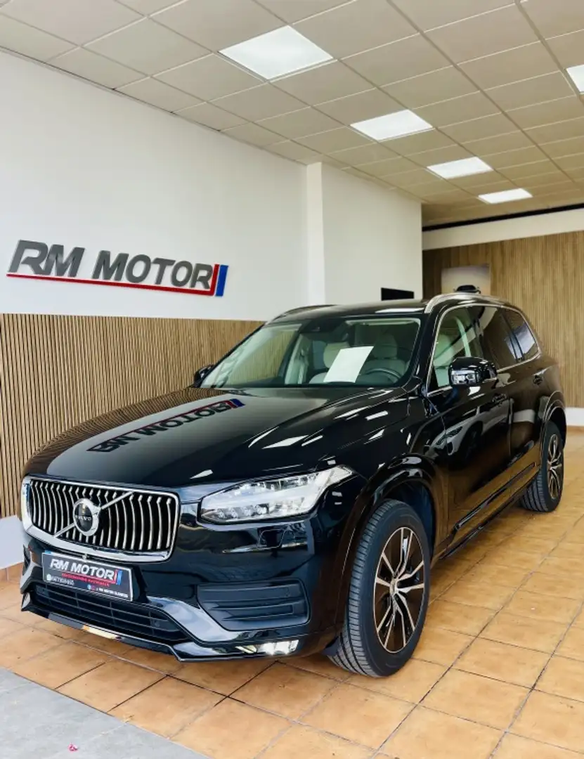 Volvo XC90 B5 Momentum Pro 7pl. AWD Aut. Negro - 1