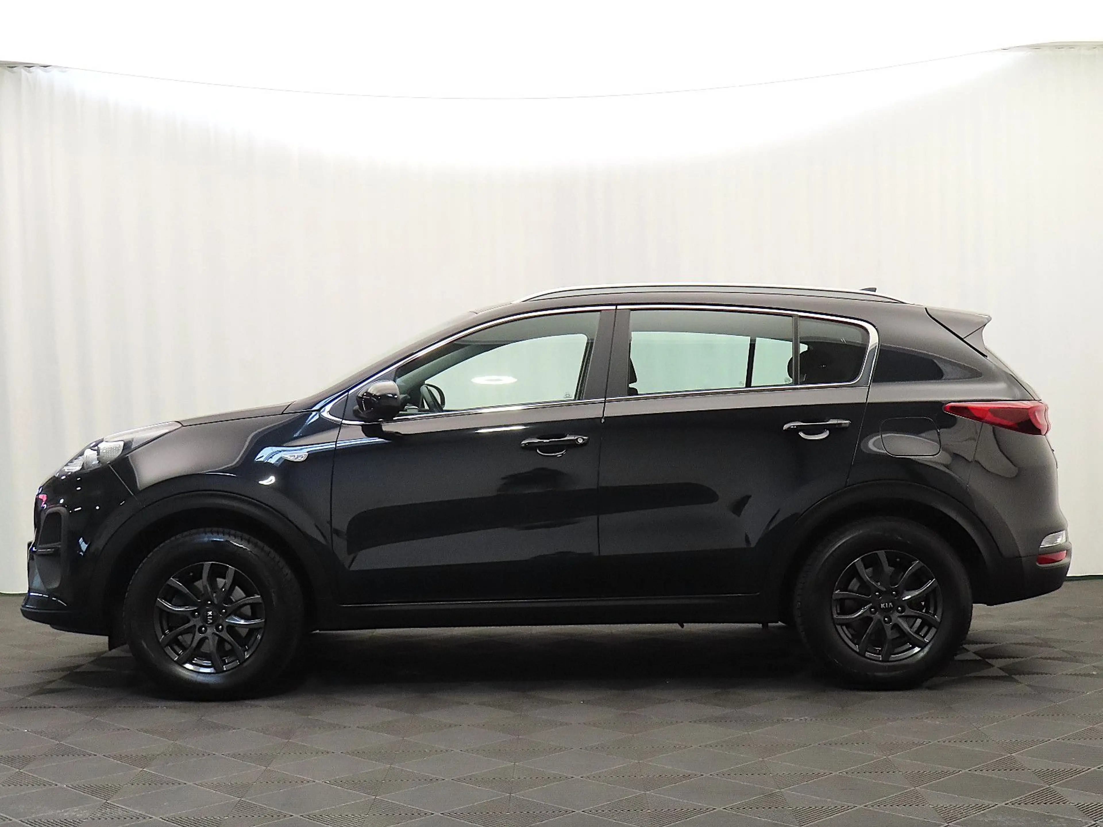 Kia Sportage BLACK EDITION (Bi-LED, CAM, Sitzh. v+h) — photo 8