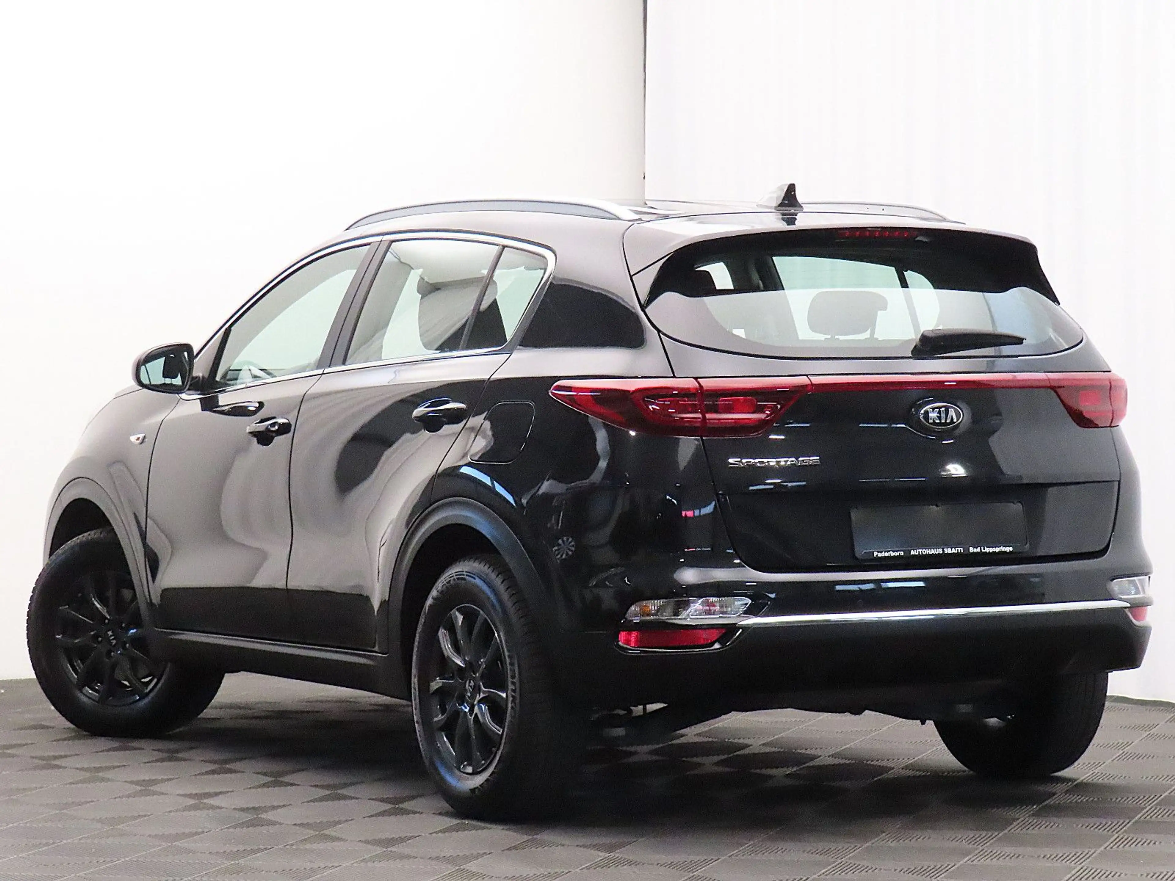 Kia Sportage BLACK EDITION (Bi-LED, CAM, Sitzh. v+h) — photo 5