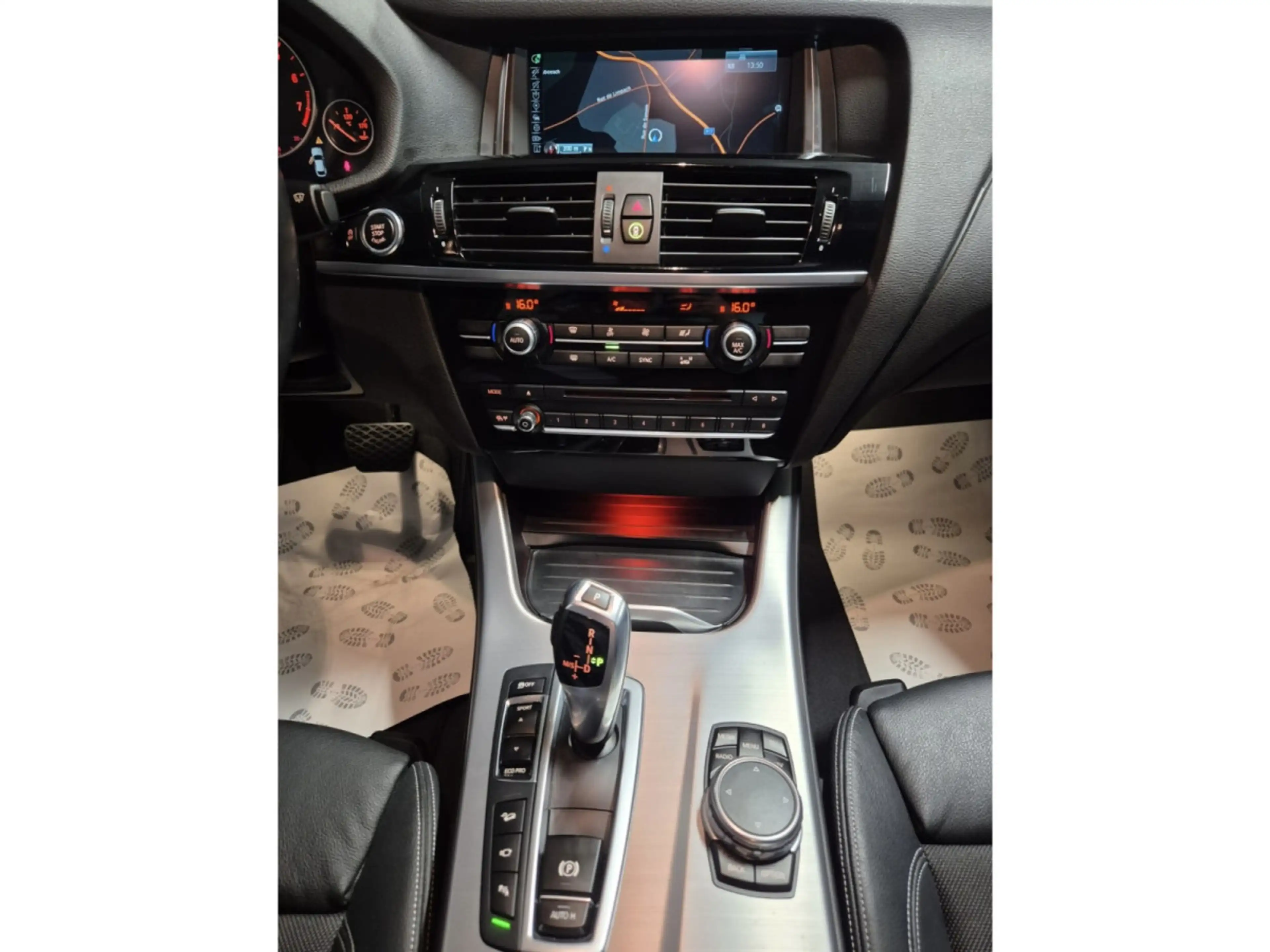 BMW X4 20i XDRIVE M SPORT PAKET CUIR NAVI 1 HAND — photo 8