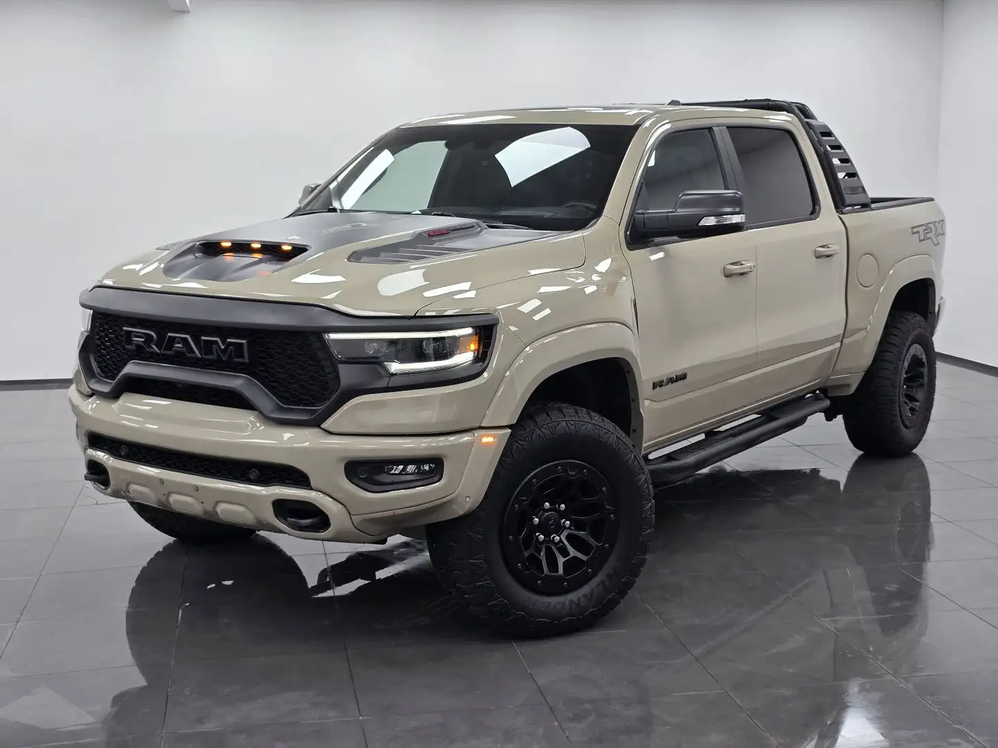 Dodge RAM TRX 6.2 V8 SuperCharged*Sandblast Edition* Beige - 1