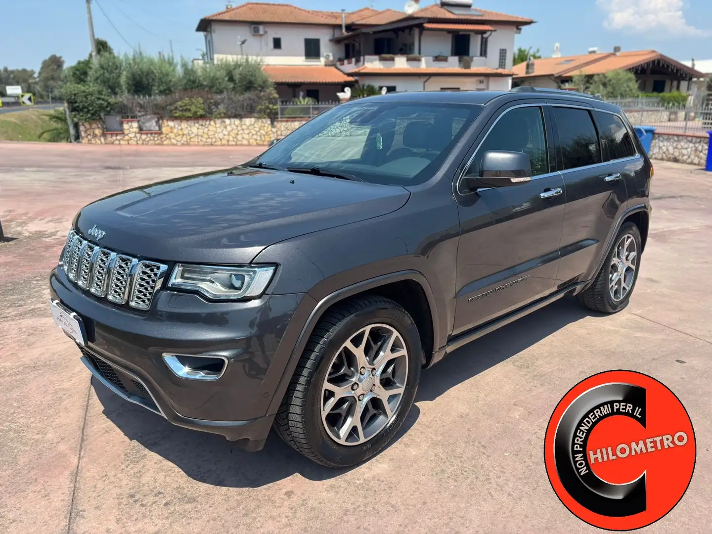 Jeep Grand Cherokee Grand Cherokee 3.0 V6 Overland 250cv auto my19 Gris - 1