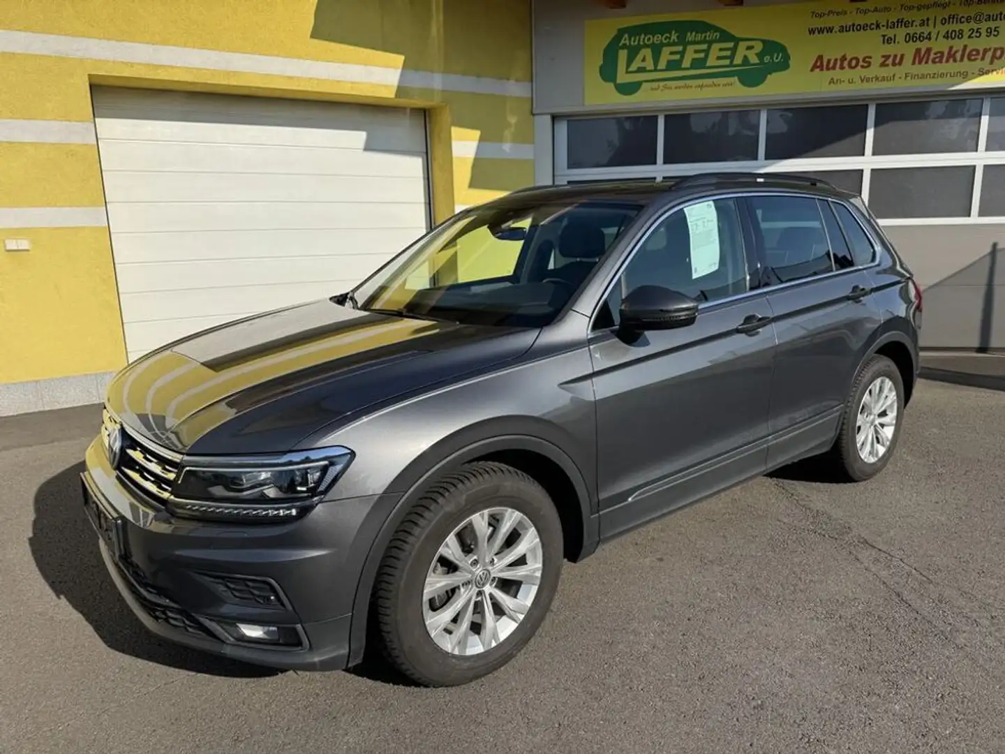 Volkswagen Tiguan 1.4TSI Comfortline - TOP Zustand! Grau - 1