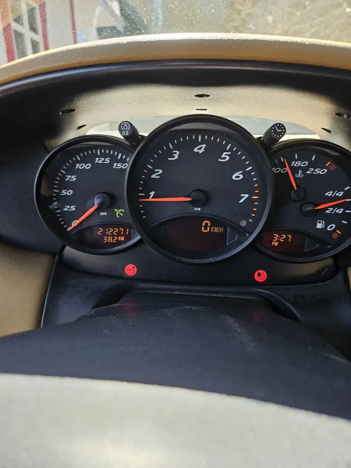 Porsche Boxster снимка Porsche Boxster