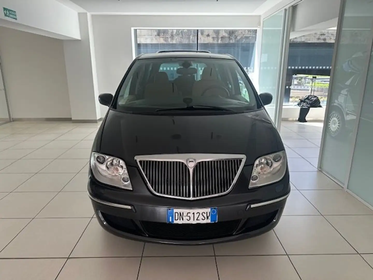 Lancia Phedra Phedra 2.0 mjt Platinum 136cv dpf Grigio - 2