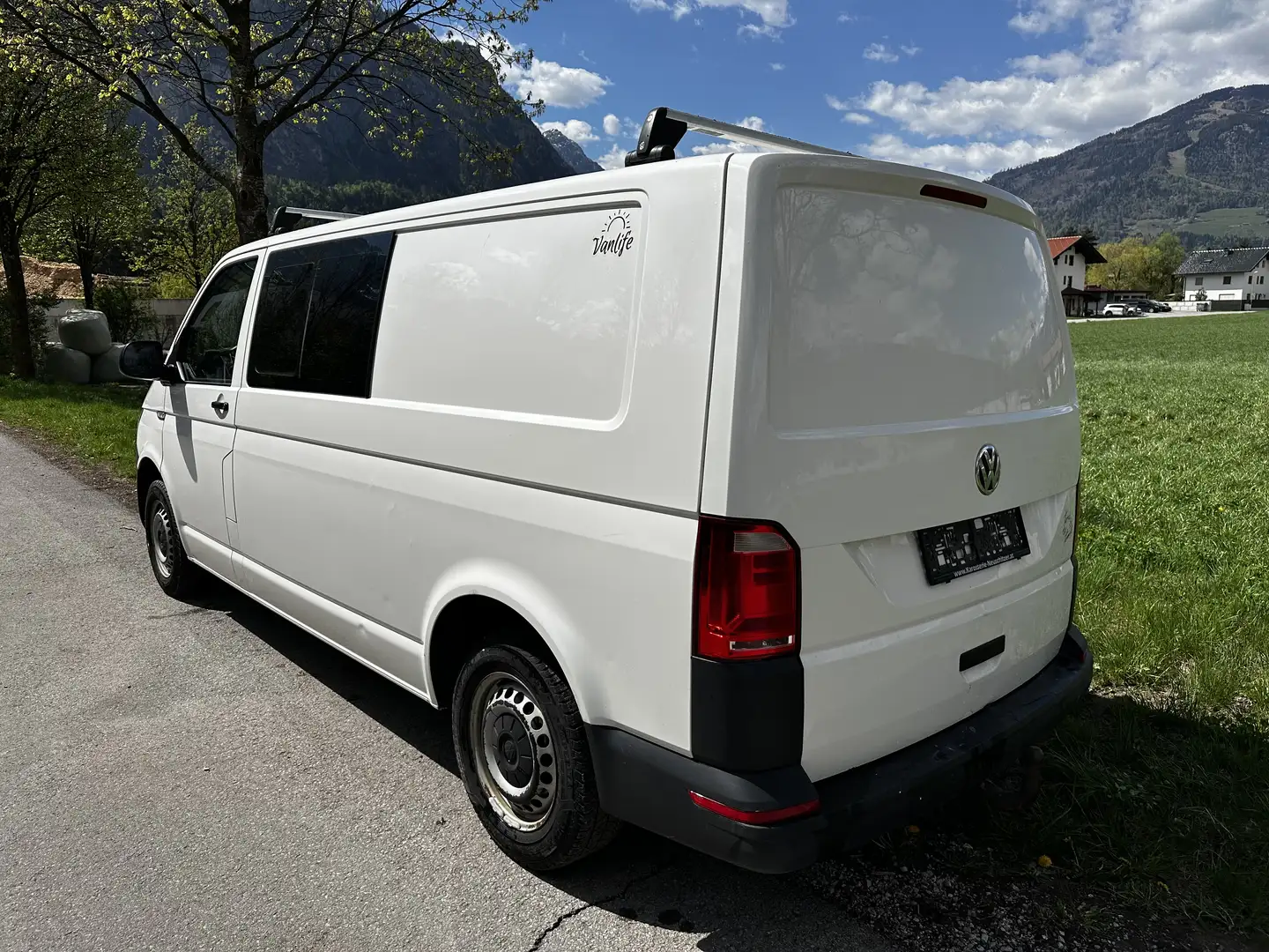 Volkswagen T6 Kombi LR HD 2,0 TDI 4Motion BMT DSG - 2