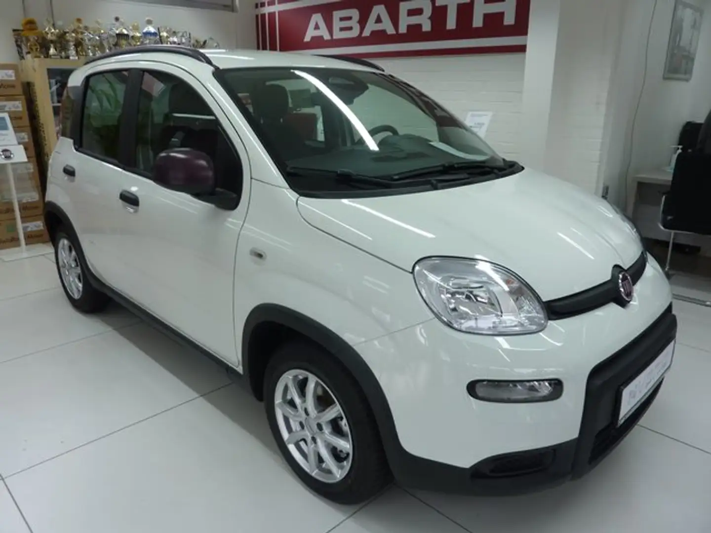 Fiat Panda Pandina HYBRID 1,0  51 kW ( 70 PS ) LM Felgen PDC Weiß - 2