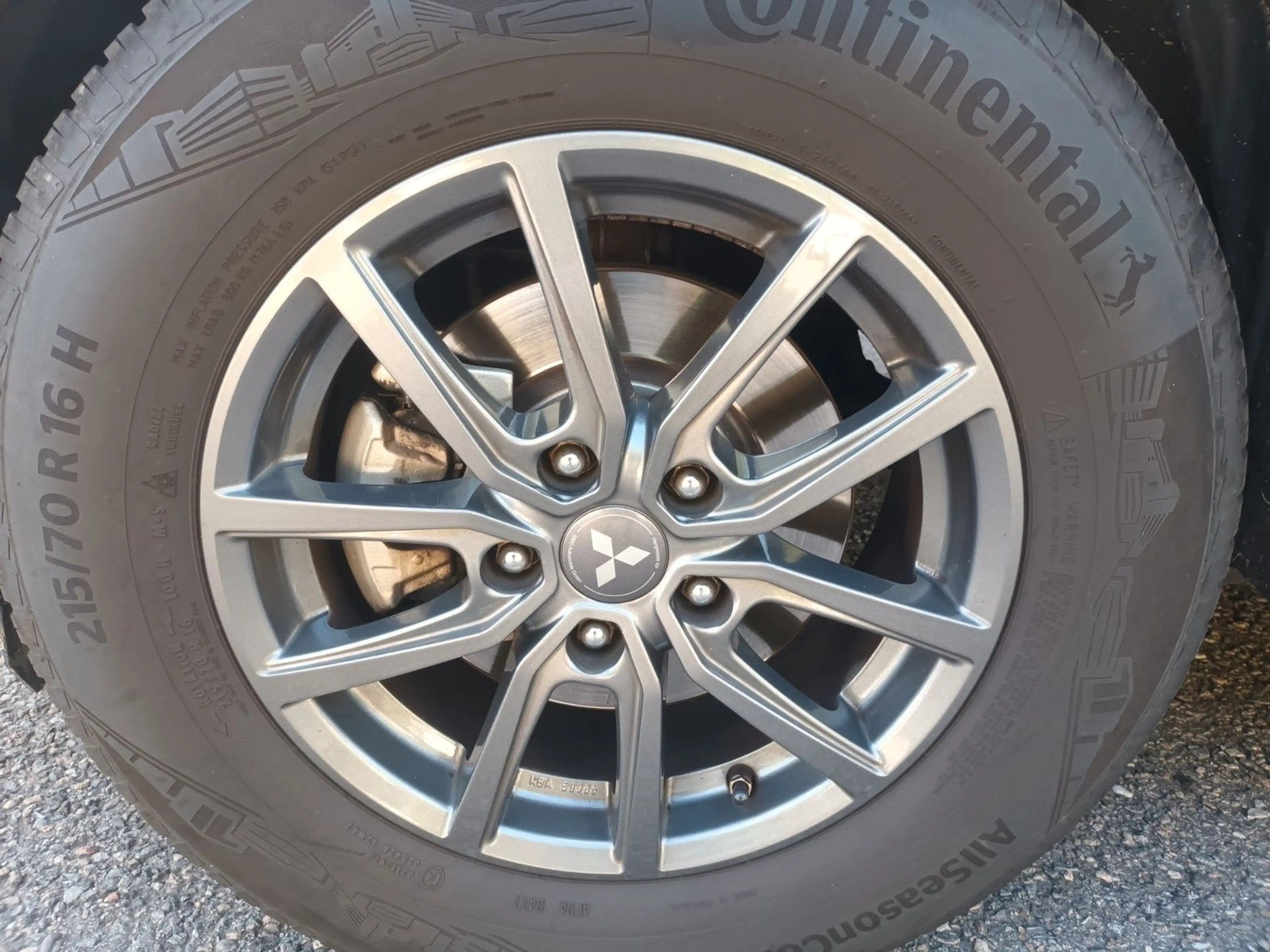 Mitsubishi ASX 1.6 2WD DIAMANT EDITION KAMERA+ALLWETTER+SHZ — photo 12