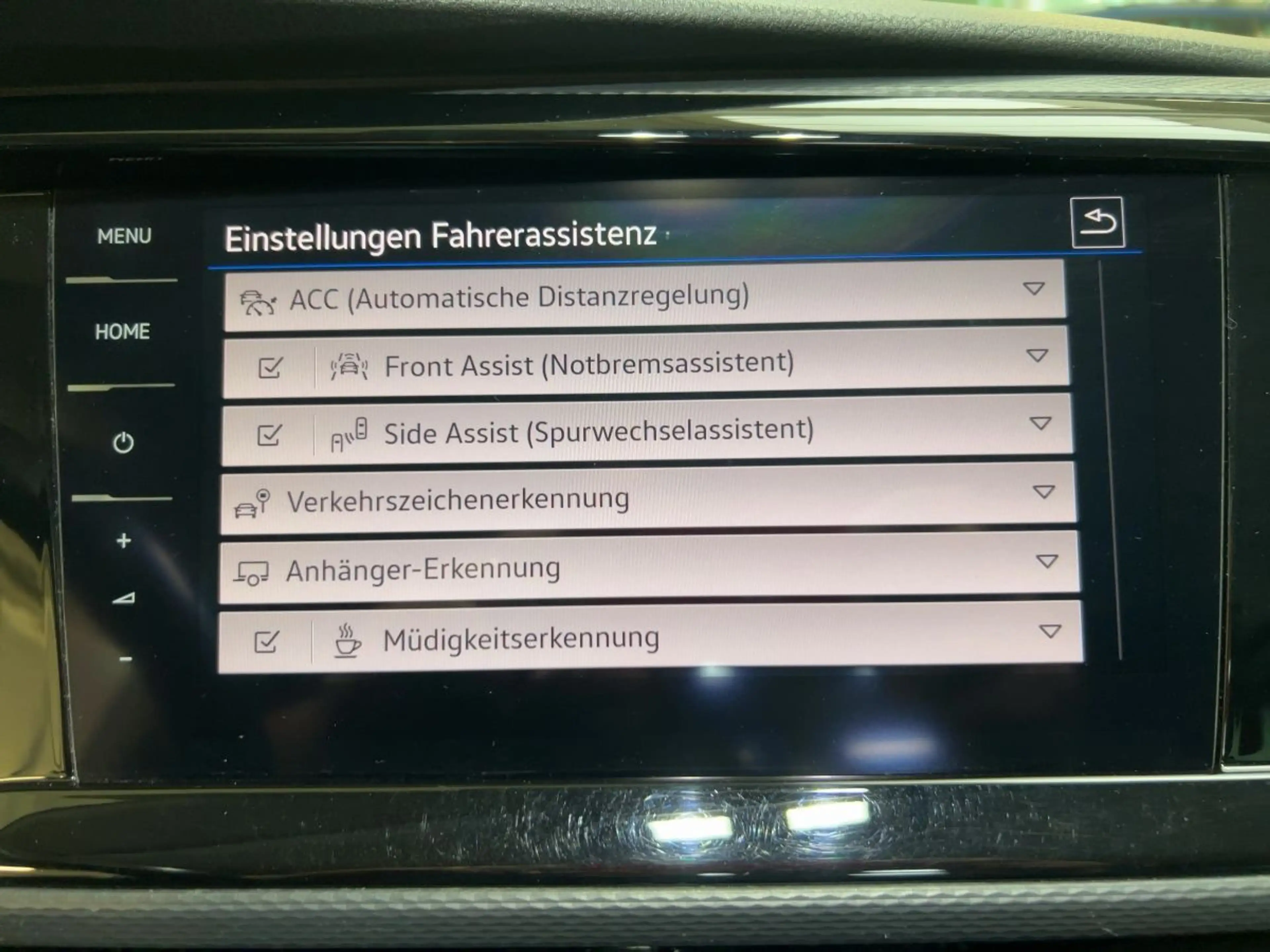 Volkswagen T6.1 Multivan 2.0 TDI Generation Six DSG AHK Nav — photo 13