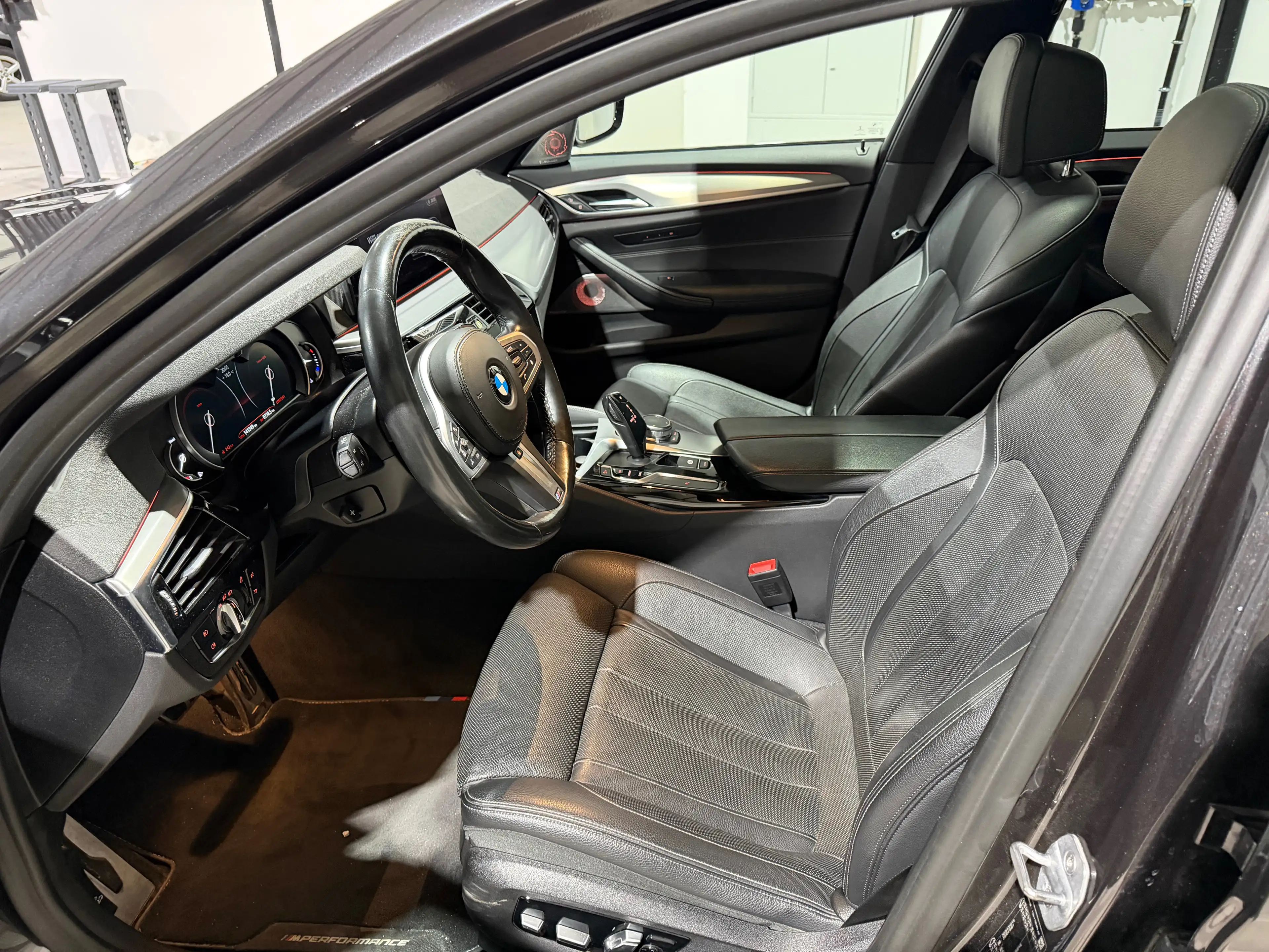BMW 530 530 d xDrive M Paket — photo 11