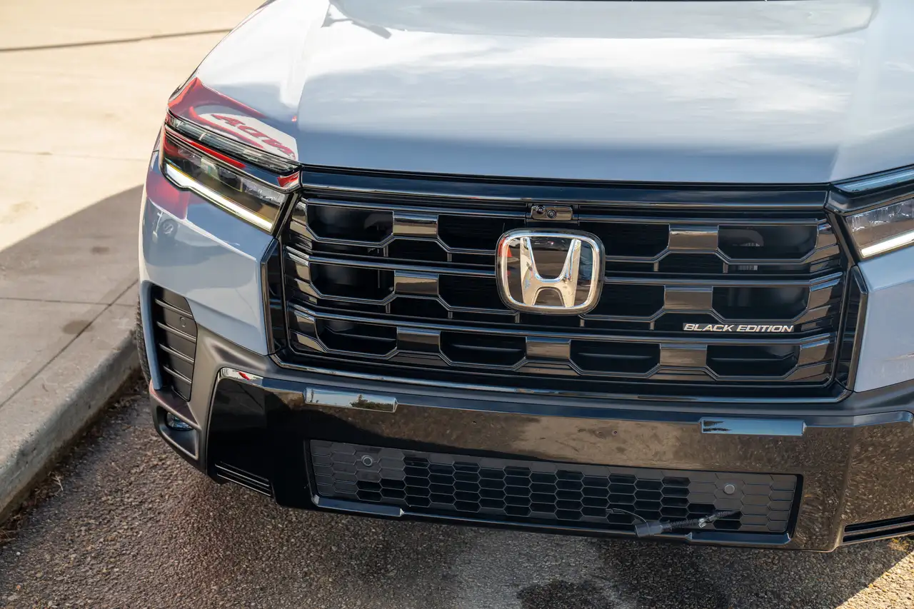 Honda Pilot photo Honda Pilot