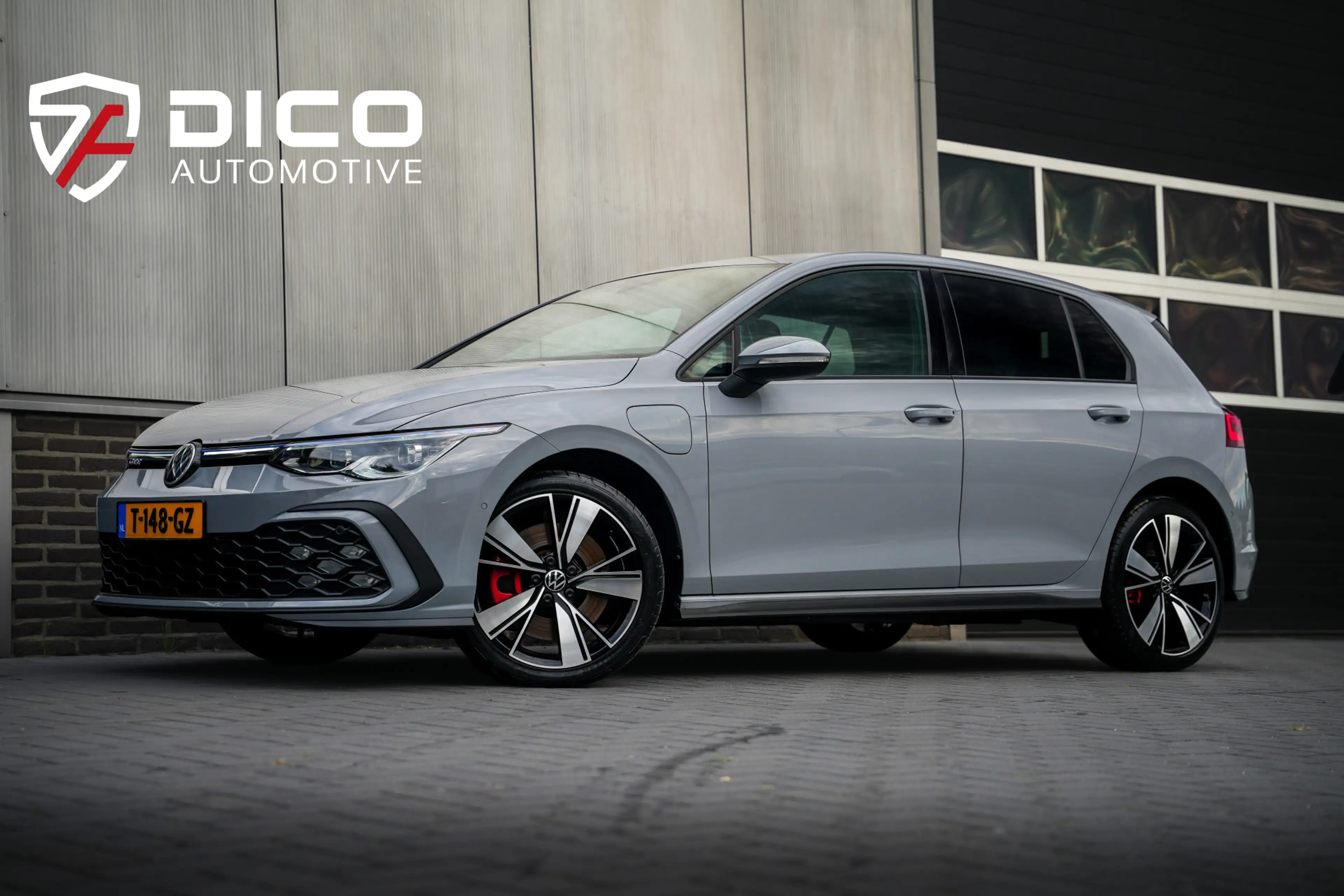 Volkswagen Golf GTE 8 1.4 eHybrid 245 pk DSG /Matrix LED /Head-Up /Ada