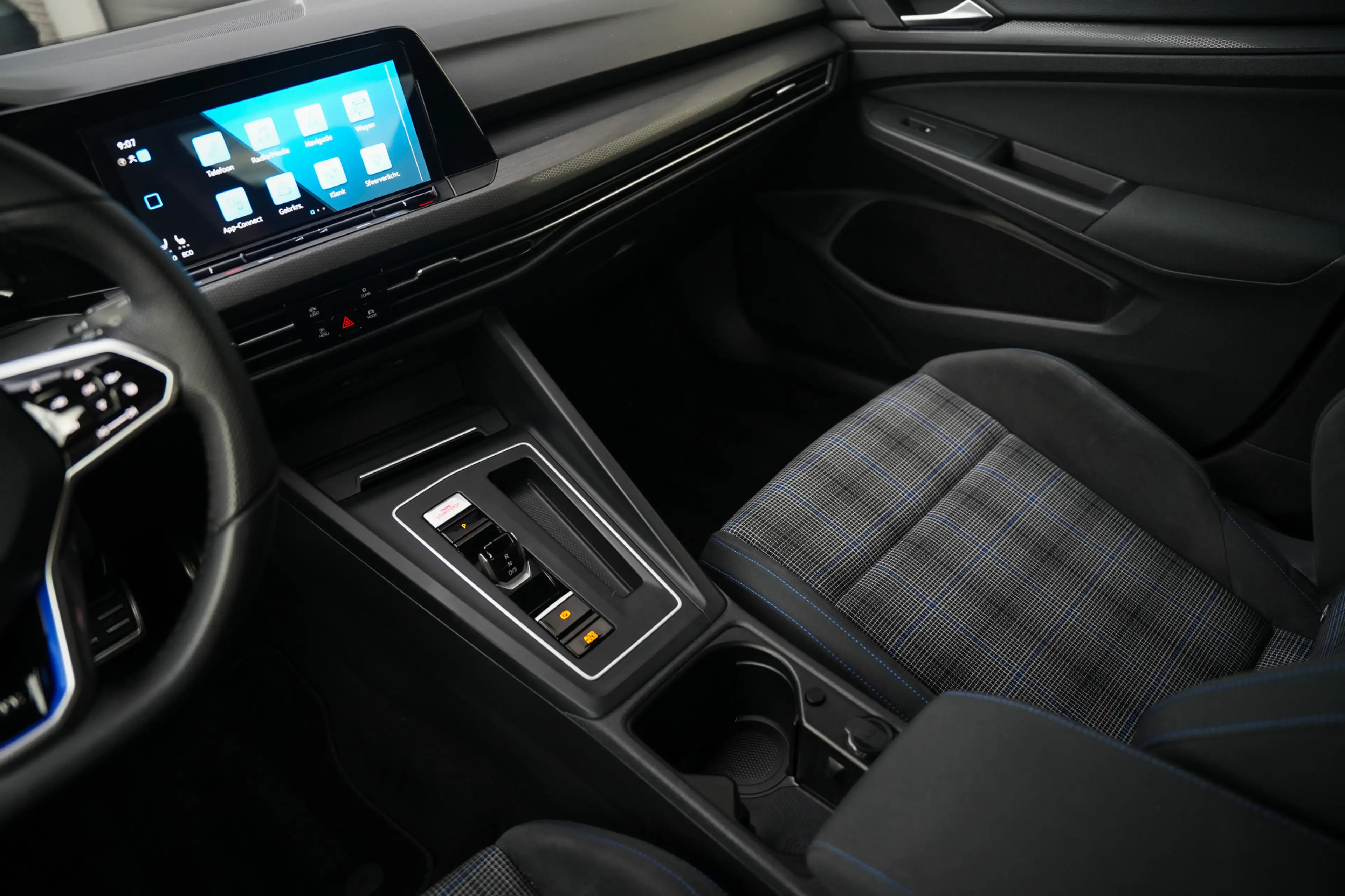 Volkswagen Golf GTE 8 1.4 eHybrid 245 pk DSG /Matrix LED /Head-Up /Ada — photo 24