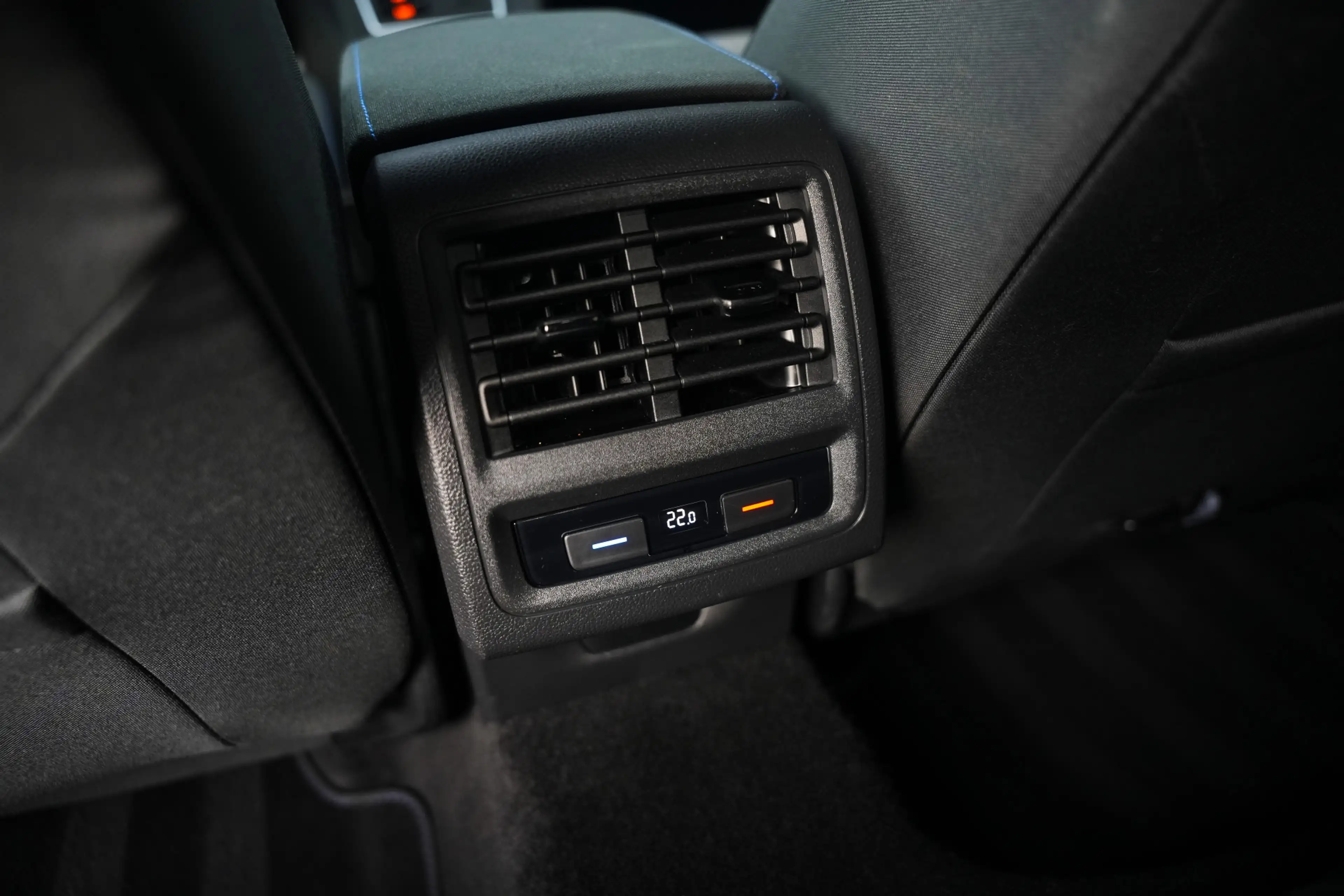 Volkswagen Golf GTE 8 1.4 eHybrid 245 pk DSG /Matrix LED /Head-Up /Ada — photo 15