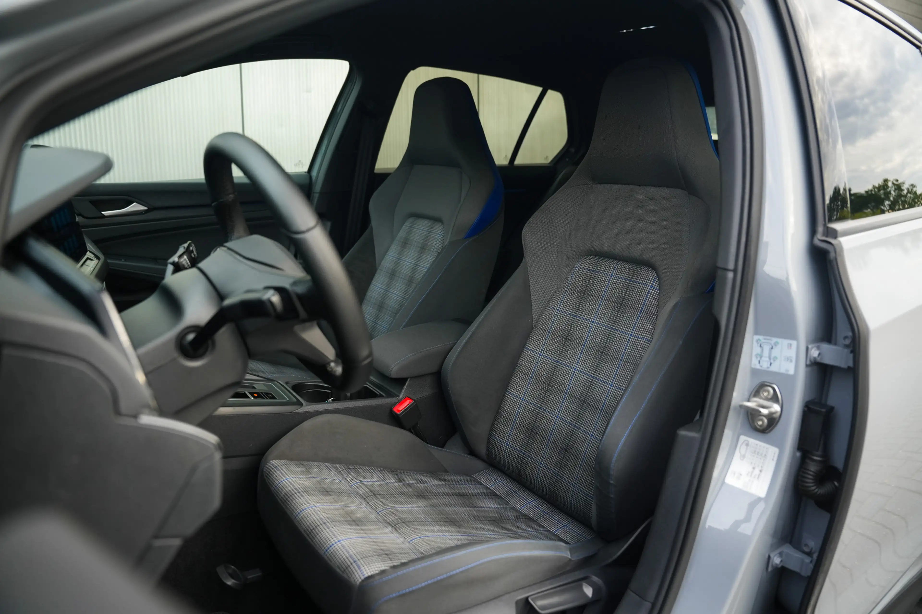 Volkswagen Golf GTE 8 1.4 eHybrid 245 pk DSG /Matrix LED /Head-Up /Ada — photo 4