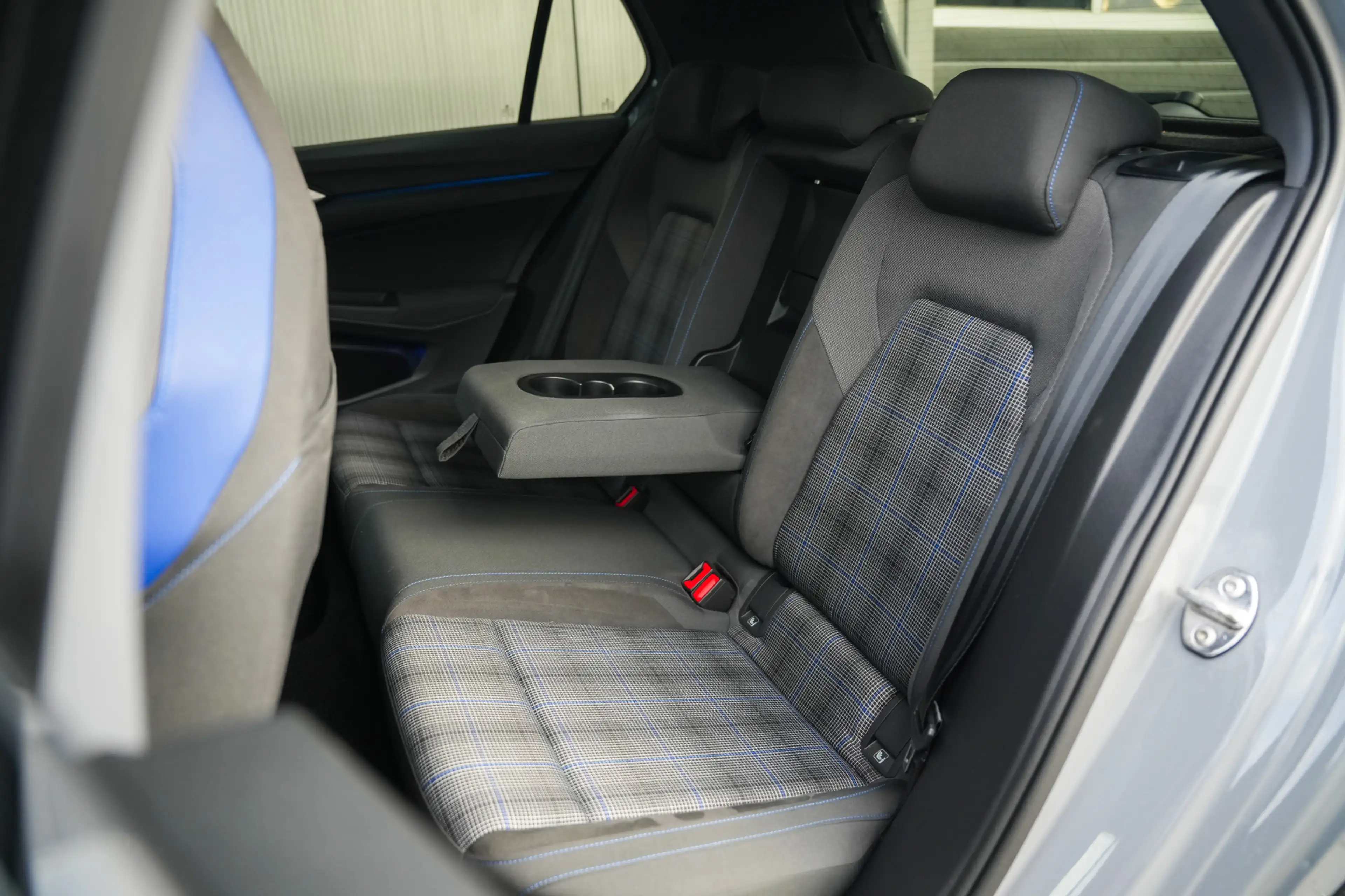 Volkswagen Golf GTE 8 1.4 eHybrid 245 pk DSG /Matrix LED /Head-Up /Ada — photo 14