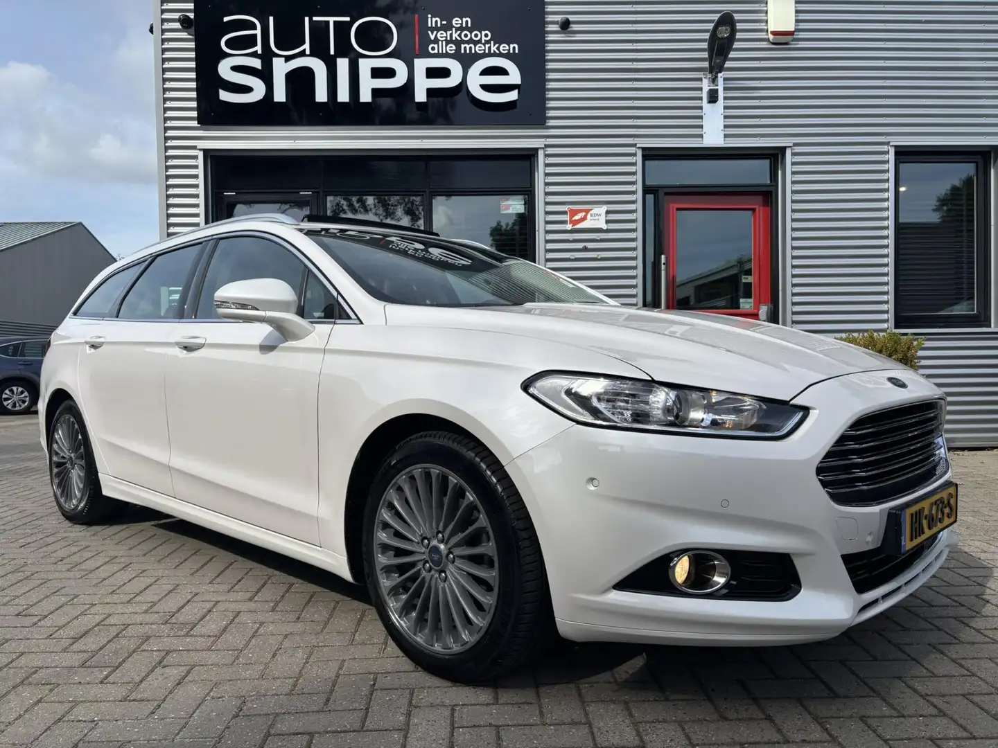 Ford Mondeo Wagon 2.0 Titanium 241 PK-AUTOMAAT-VOLLEDER-STOEL Wit - 2