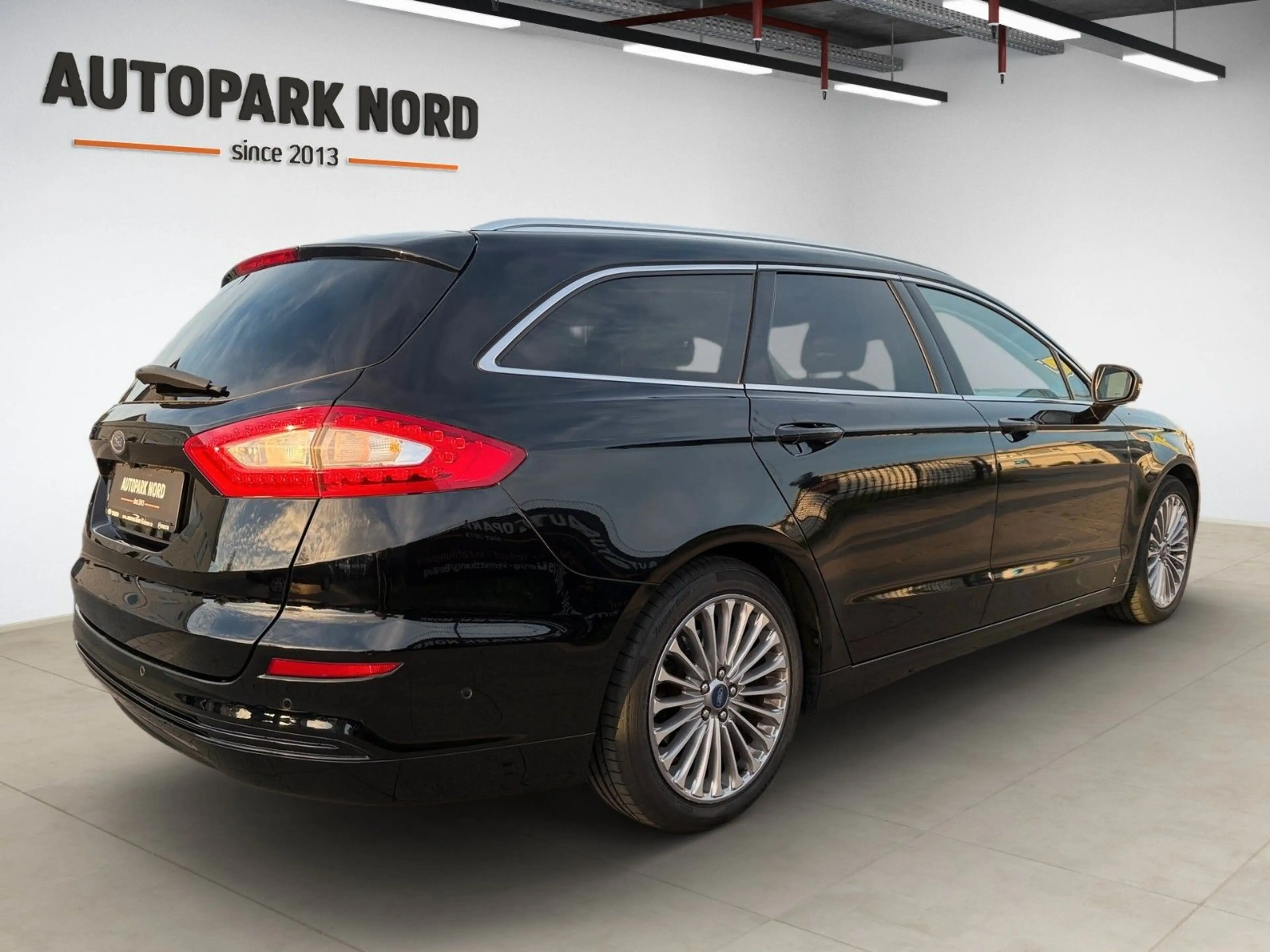 Ford Mondeo 2.0 TDCi Turnier Titanium - AHK — photo 4