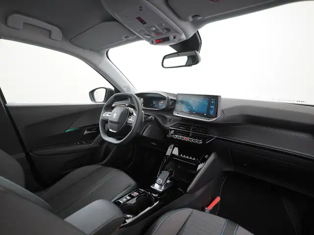 Peugeot 2008 view 2