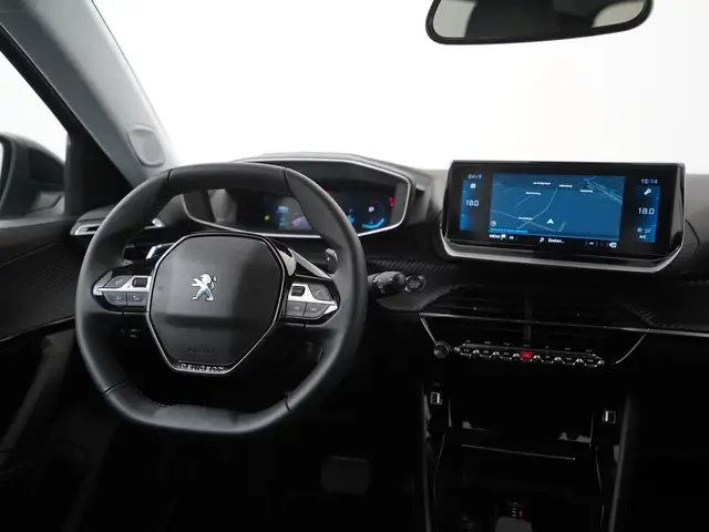 Peugeot 2008 view 6