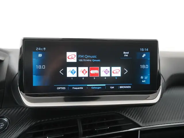 Peugeot 2008 view 14