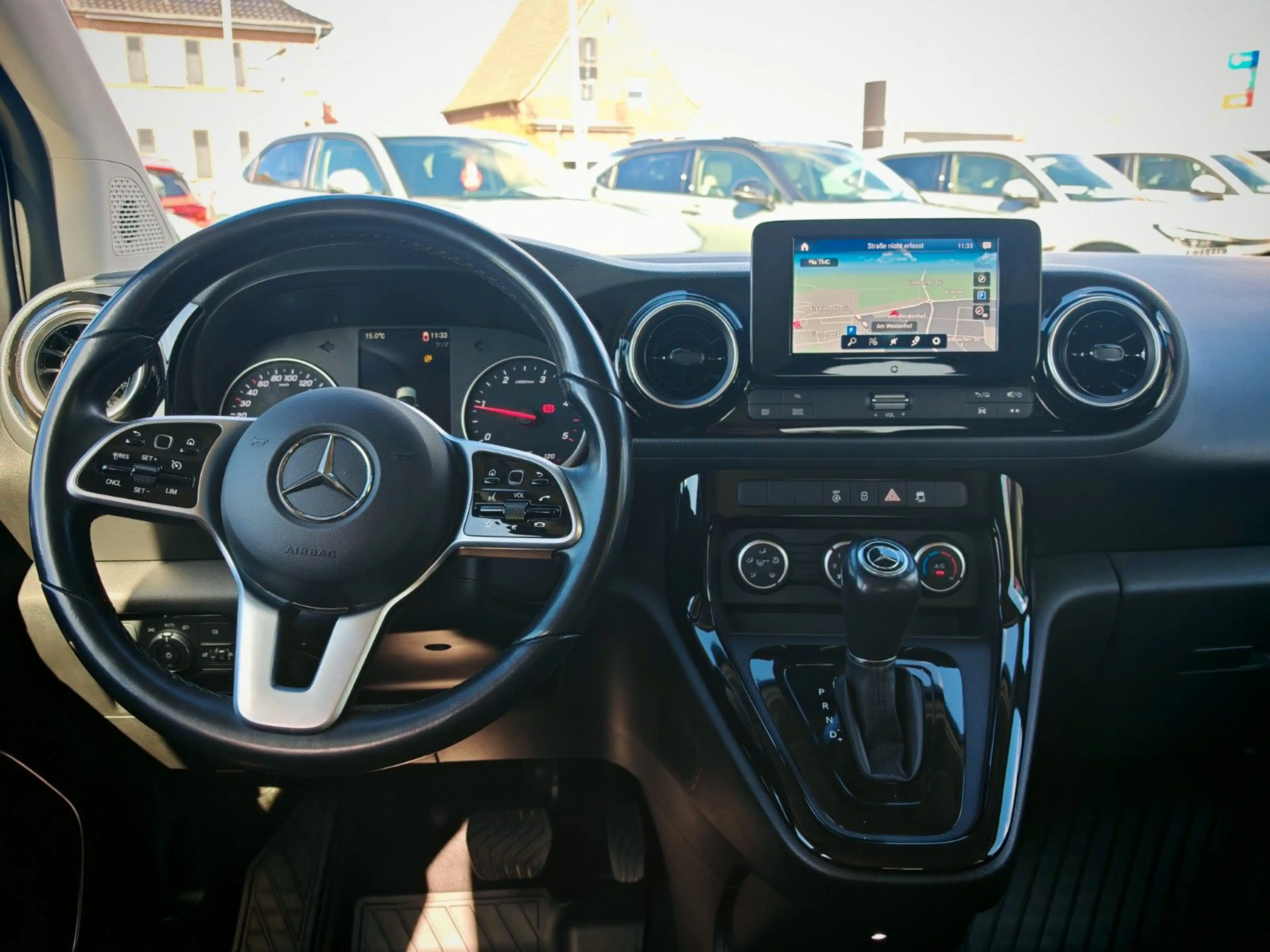 Mercedes-Benz T-Class T-180 d Automatik Style | Navi | PDC Hinten| SHZ — photo 11